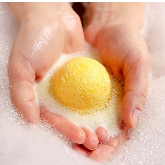 NIB-8 Bath Bombs | Skin Rejuvenating Spa-Predire - Picture 4 of 8